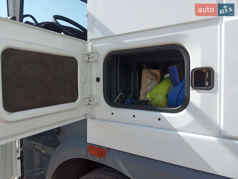 Тягач DAF XF 105 2013 в Чернігові