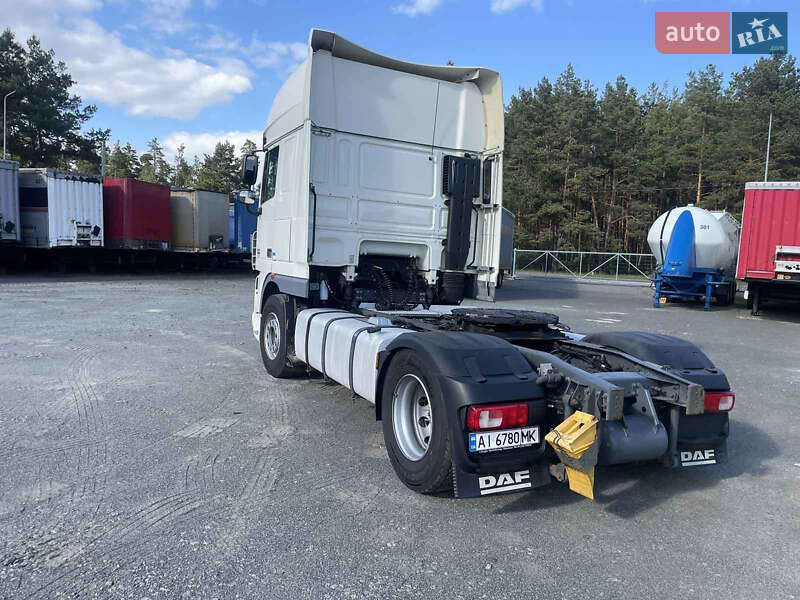 Тягач DAF XF 105 2013 в Вышгороде
