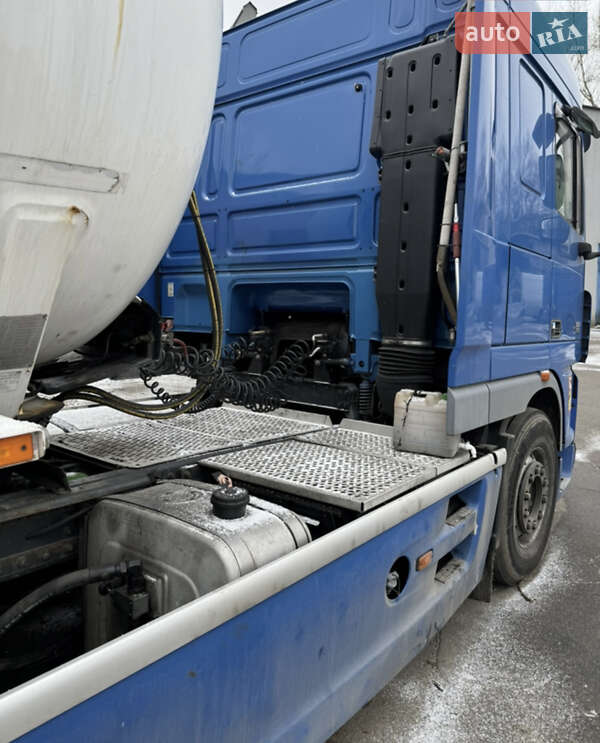 Бензовоз DAF XF 105 2012 в Харькове