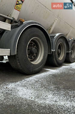 Бензовоз DAF XF 105 2012 в 