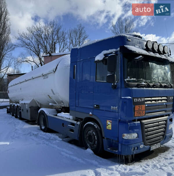 Бензовоз DAF XF 105 2012 в Харькове