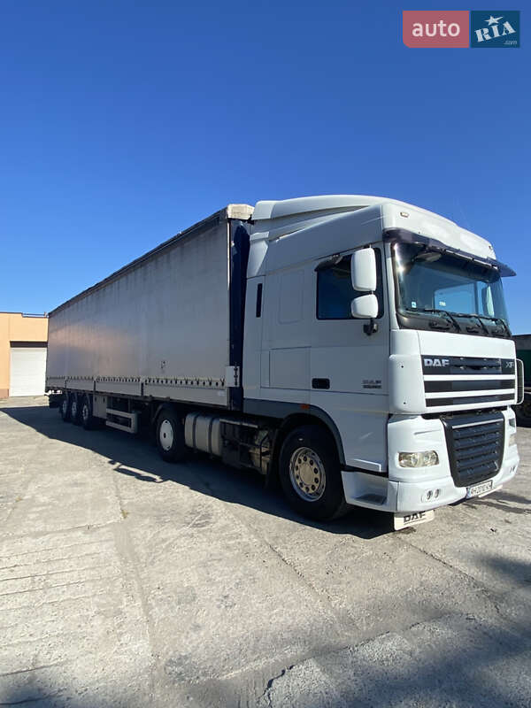 Тягач DAF XF 105 2013 в Дніпрі