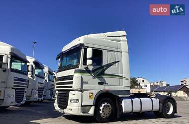 Тягач DAF XF 105 2012 в 