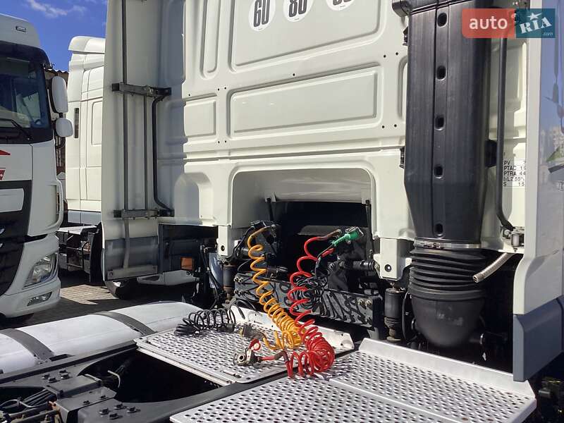 Тягач DAF XF 105 2012 в Черкассах