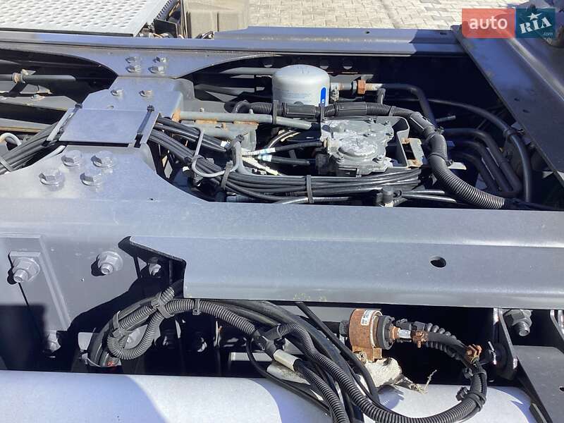 Тягач DAF XF 105 2012 в Черкассах