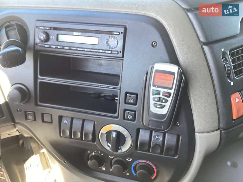 Тягач DAF XF 105 2012 в Черкассах
