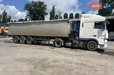 Зерновоз DAF XF 105 2012 в 
