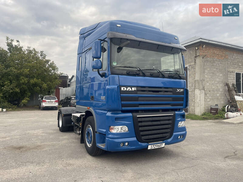 Тягач DAF XF 105 2013 в 