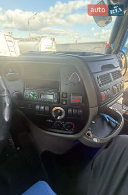 Тягач DAF XF 105 2009 в 