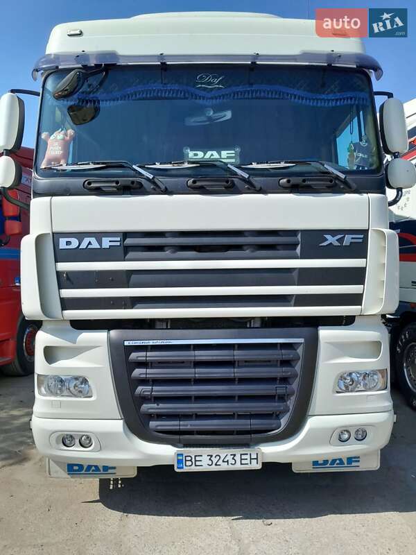 Зерновоз DAF XF 105 2012 в Николаеве