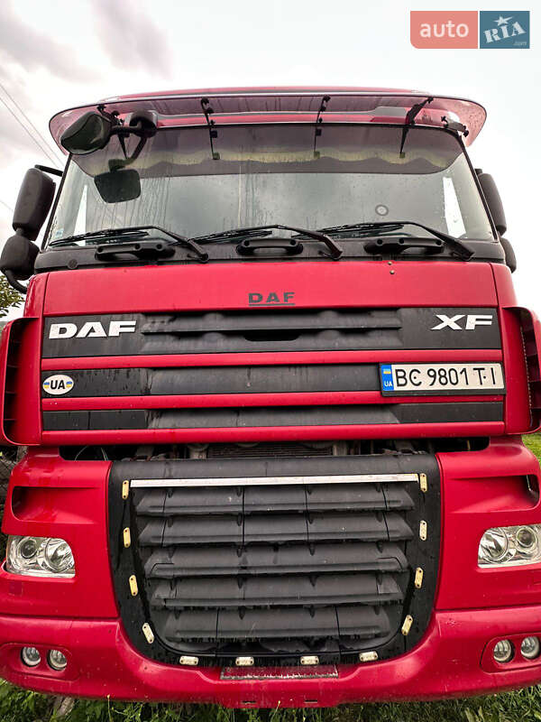 Тягач DAF XF 105 2010 в Николаеве