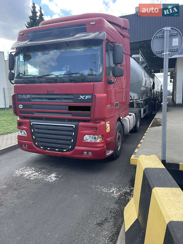 Тягач DAF XF 105 2010 в Николаеве