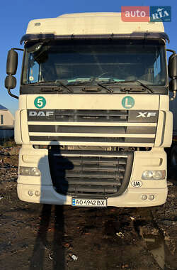 Тягач DAF XF 105 2011 в Ужгороде