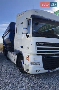 Тягач DAF XF 105 2013 в 