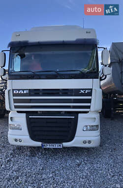 Тягач DAF XF 105 2013 в 