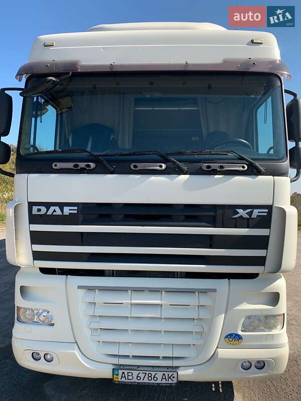 Тягач DAF XF 105 2008 в 