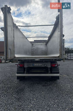 Зерновоз DAF XF 105 2012 в 