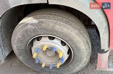 Грузовой фургон DAF XF 105 2006 в 