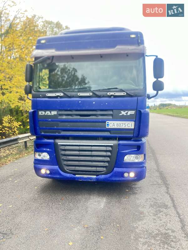 Тягач DAF XF 105 2008 в Умани