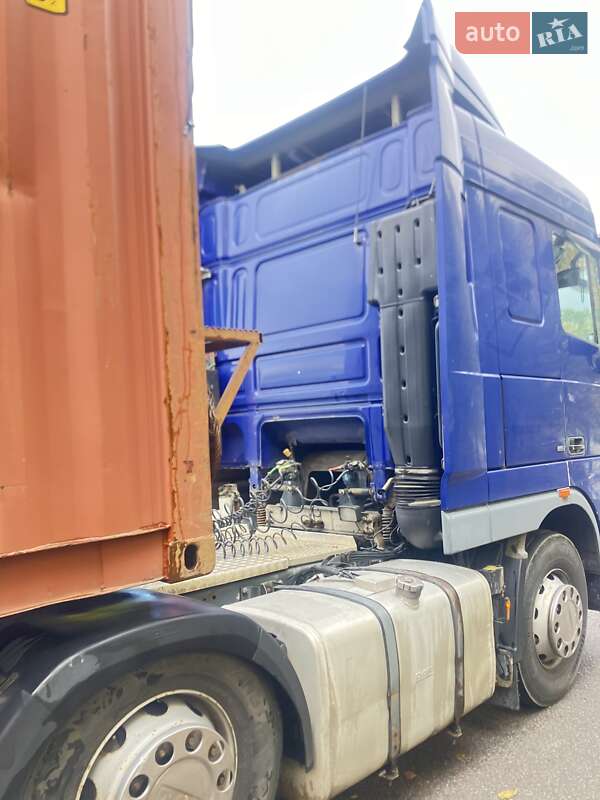 Тягач DAF XF 105 2008 в Умани