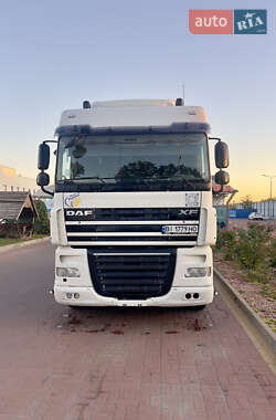 Зерновоз DAF XF 105 2013 в Полтаве
