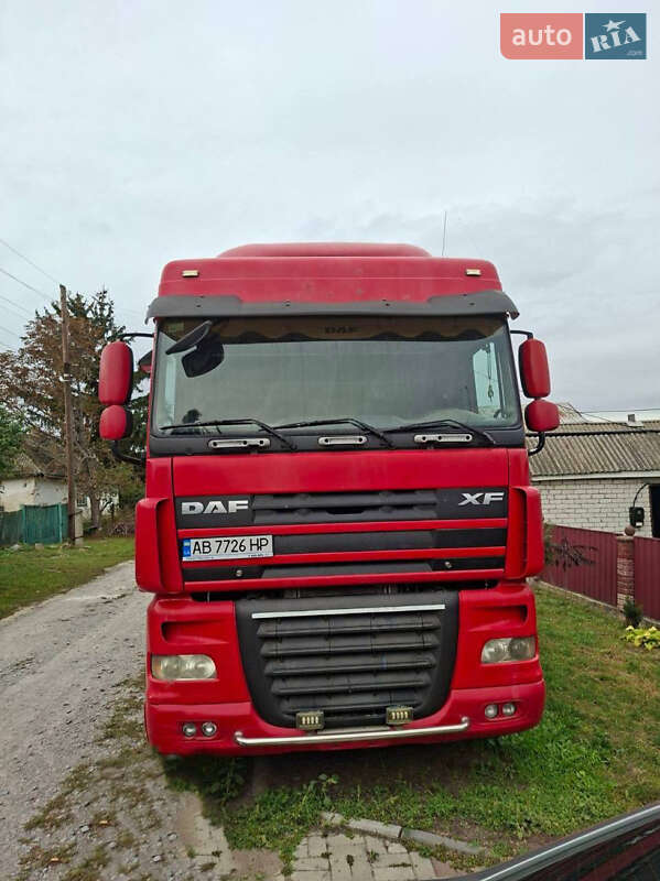 Тягач DAF XF 105 2007 в 
