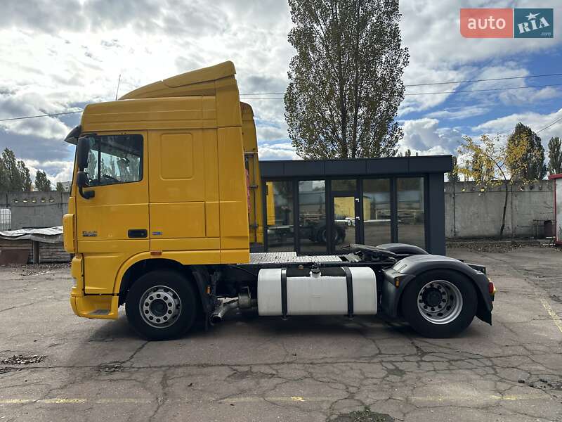 Тягач DAF XF 105 2013 в Киеве