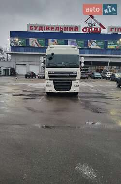 Тягач DAF XF 105 2009 в 