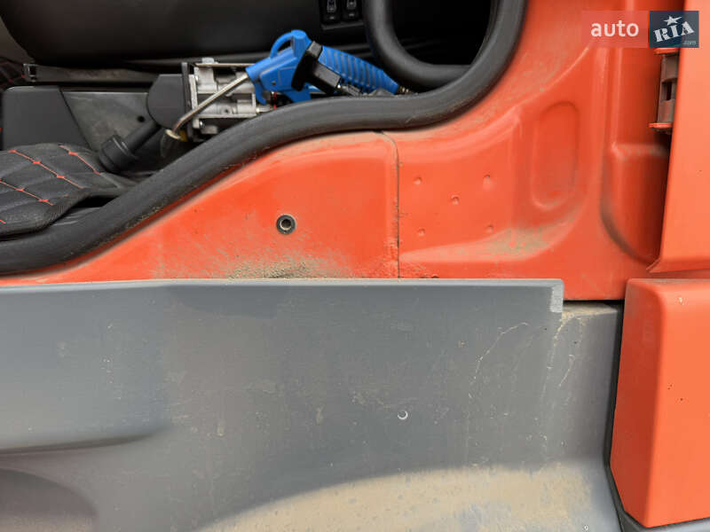 Тягач DAF XF 105 2013 в Болграде