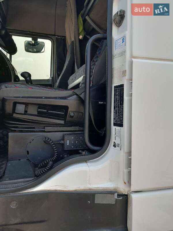 Тягач DAF XF 105 2007 в Одессе