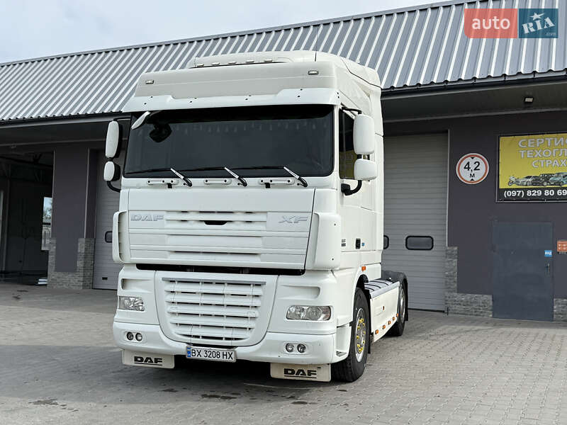 Тягач DAF XF 105 2013 в Старокостянтинові