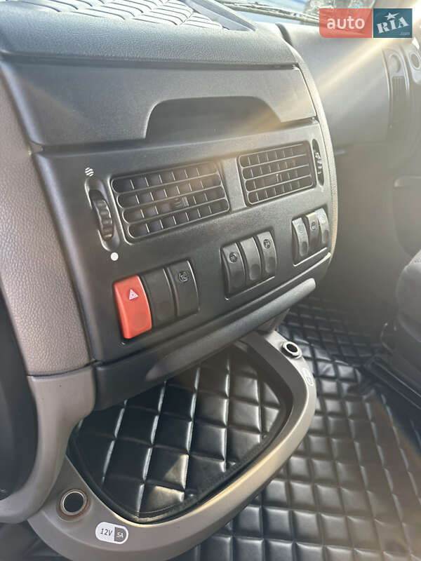 Тягач DAF XF 105 2014 в Луцке