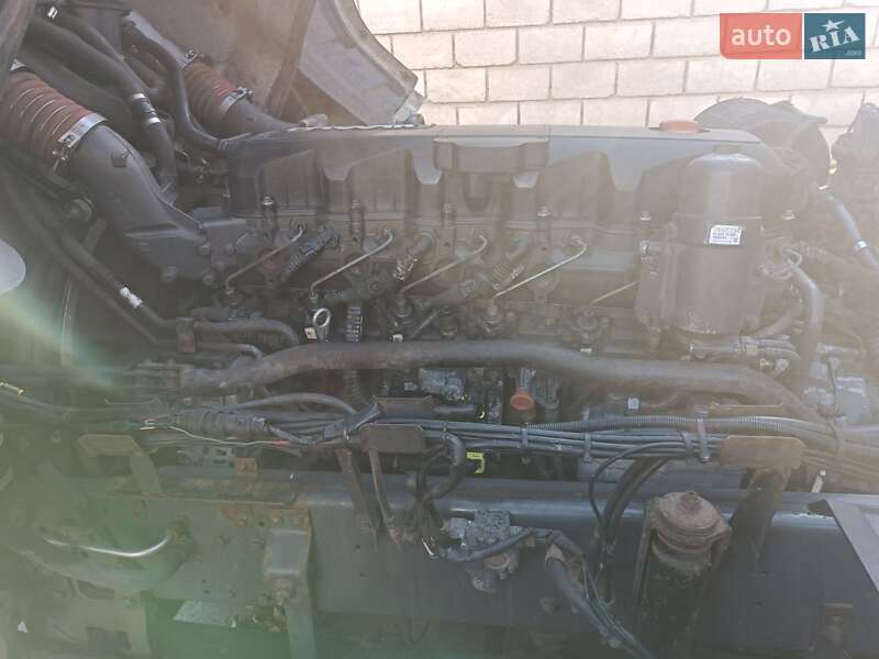 Тягач DAF XF 105 2007 в Буче