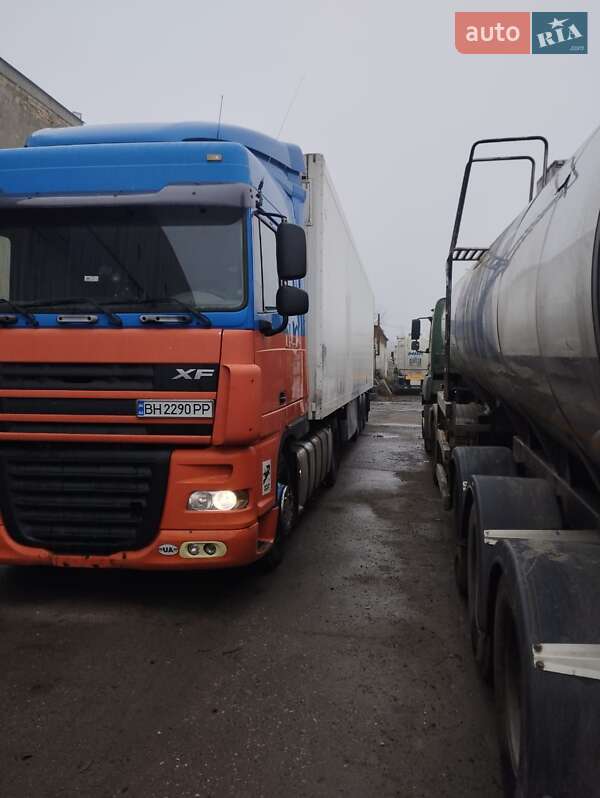 Тягач DAF XF 105 2006 в Одесі