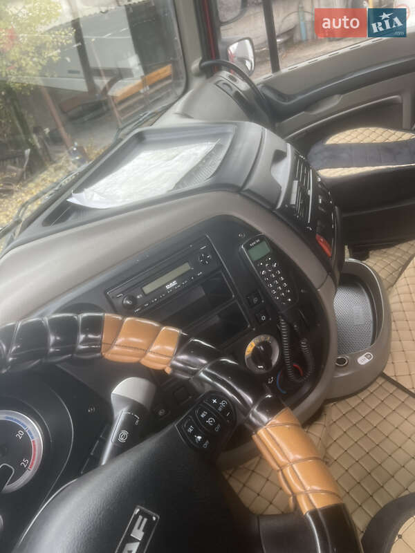 Тягач DAF XF 105 2012 в Кам'янському