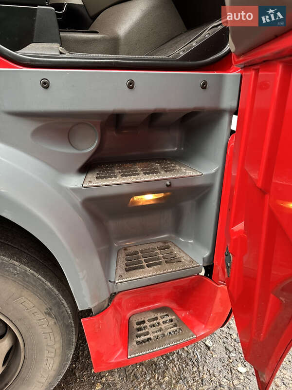 Тягач DAF XF 105 2013 в Днепре