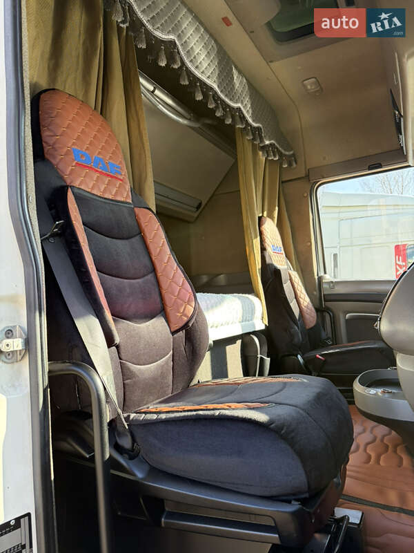 Тягач DAF XF 105 2012 в Черкасах