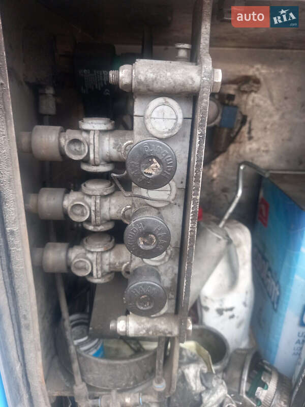 Інші вантажівки DAF XF 105 2012 в Черкасах