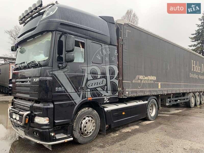 Тягач DAF XF 105 2010 в Дніпрі