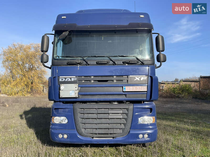 Тягач DAF XF 105 2013 в Вінниці