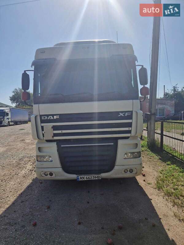 Тягач DAF XF 105 2011 в Балаклее