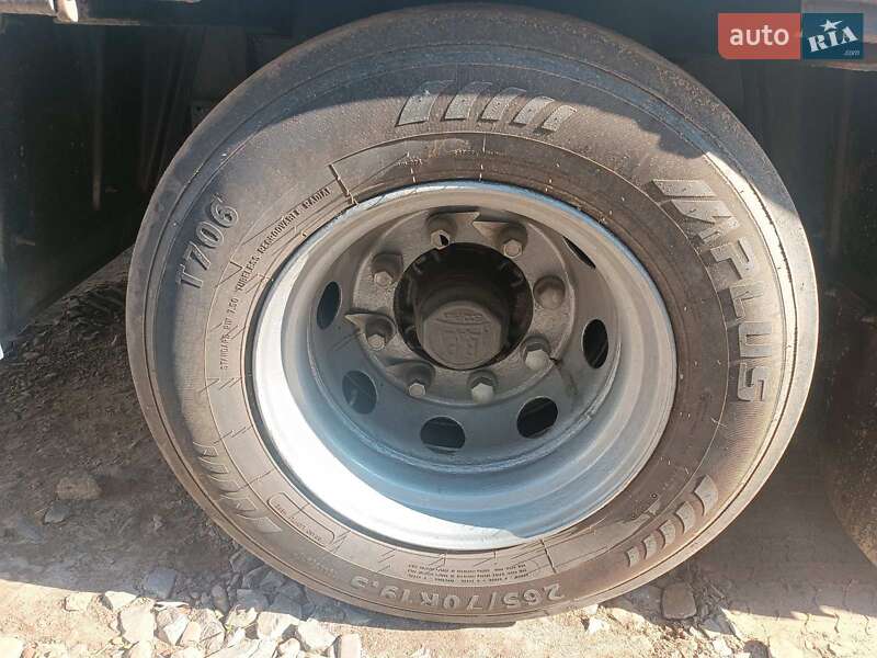 Тентованый DAF XF 105 2008 в Жовкве