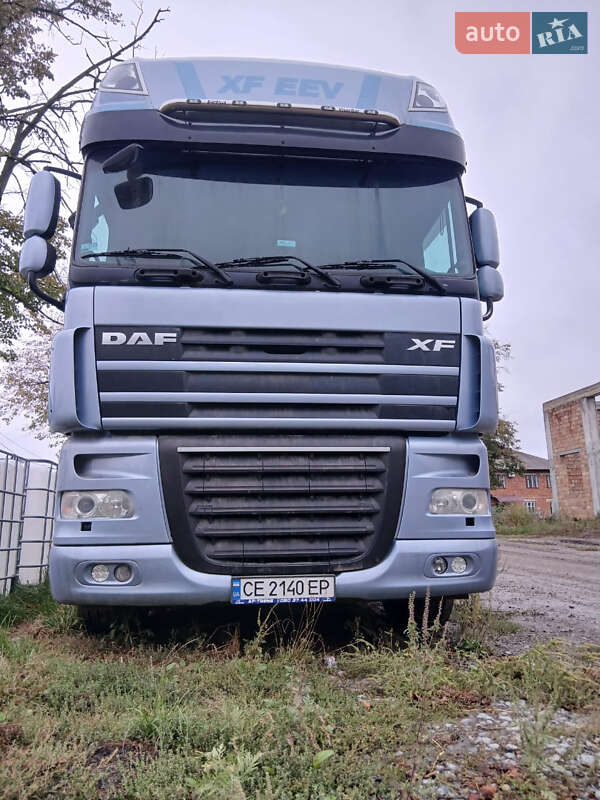Тягач DAF XF 105 2012 в Черновцах