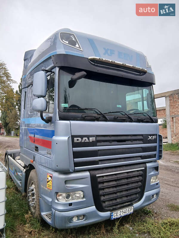 Тягач DAF XF 105 2012 в Черновцах