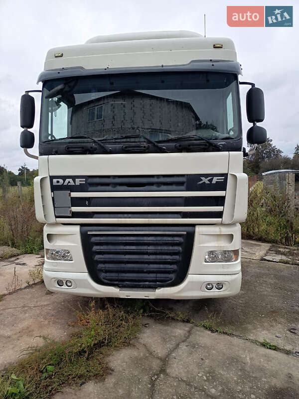 Тягач DAF XF 105 2013 в Житомире
