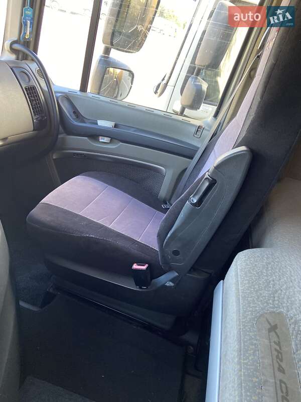 Тягач DAF XF 105 2012 в Звягеле