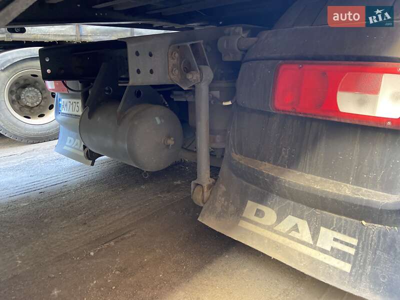 Тягач DAF XF 105 2012 в Звягеле