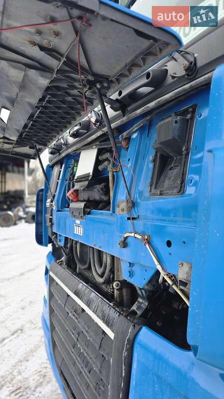 Тягач DAF XF 105 2013 в Каменском