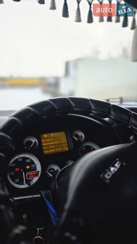 Тягач DAF XF 105 2013 в Каменском