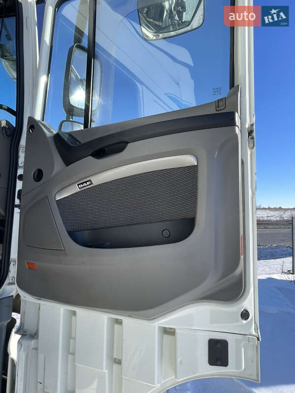 Тягач DAF XF 105 2013 в Ровно